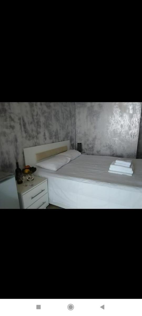 Geno Guest House 卡瓦拉提 外观 照片