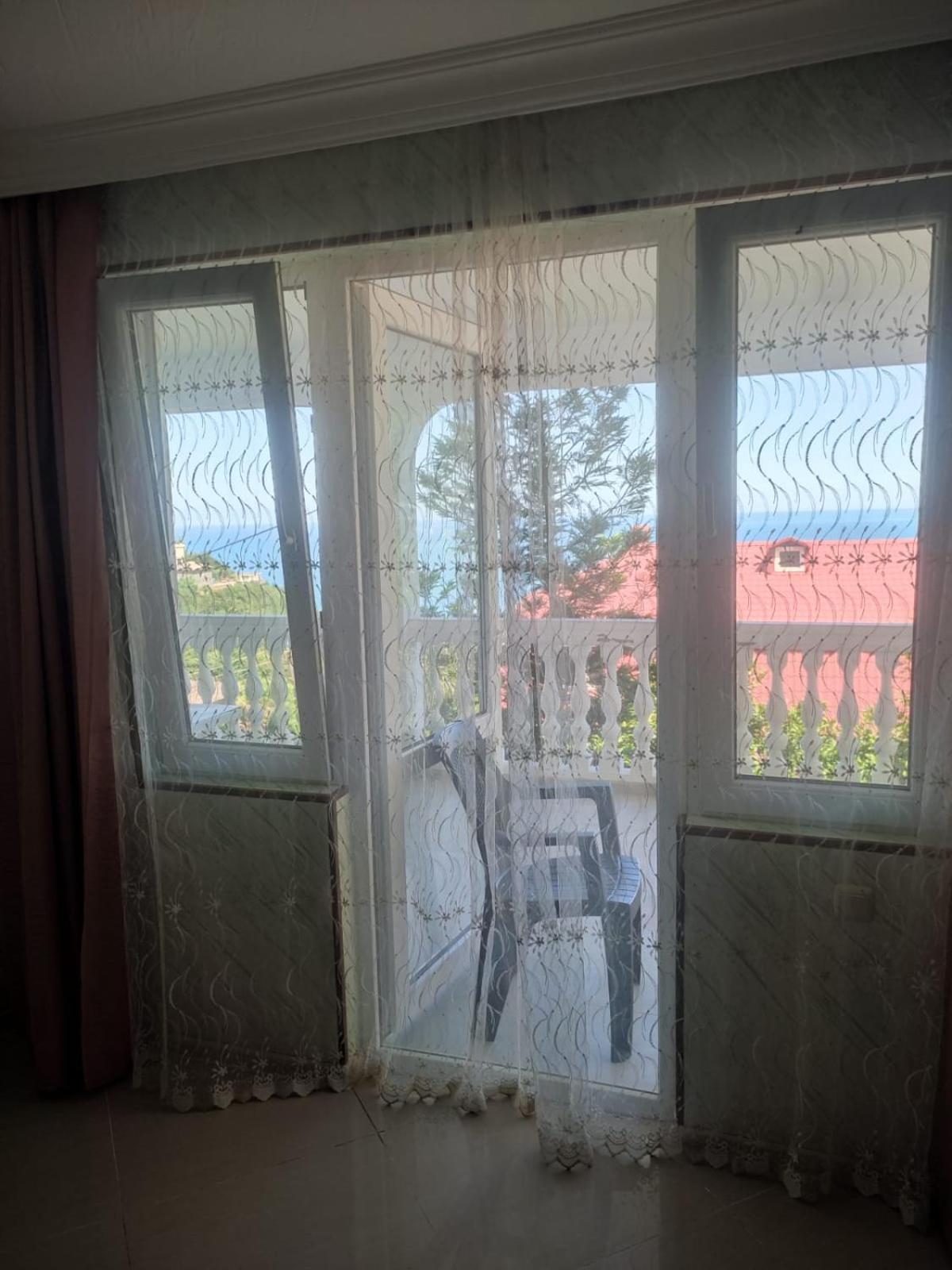 Geno Guest House 卡瓦拉提 客房 照片