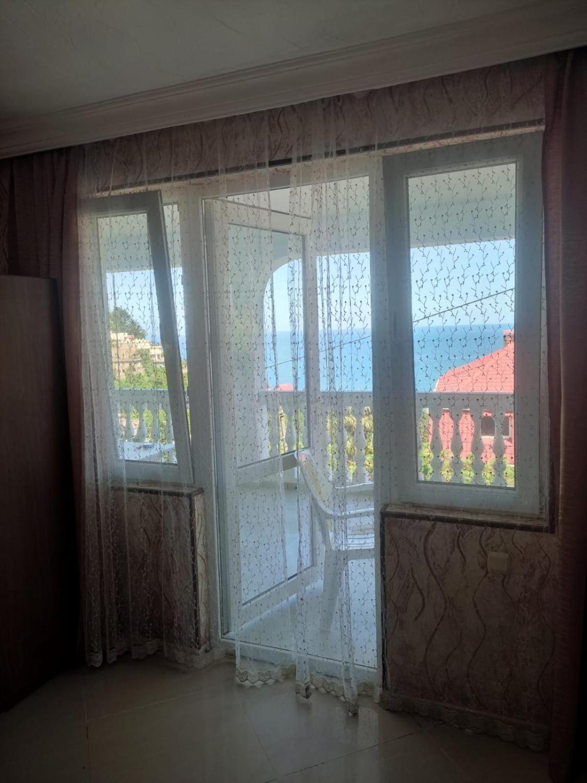 Geno Guest House 卡瓦拉提 客房 照片